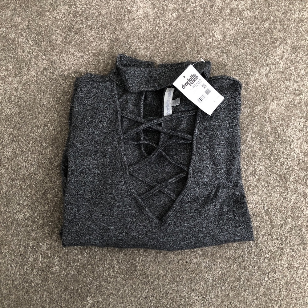 NWT Gray Crop Top with 3/4 Sleeves XS